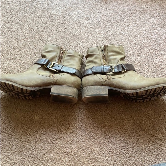 Shoes - Ankle booties